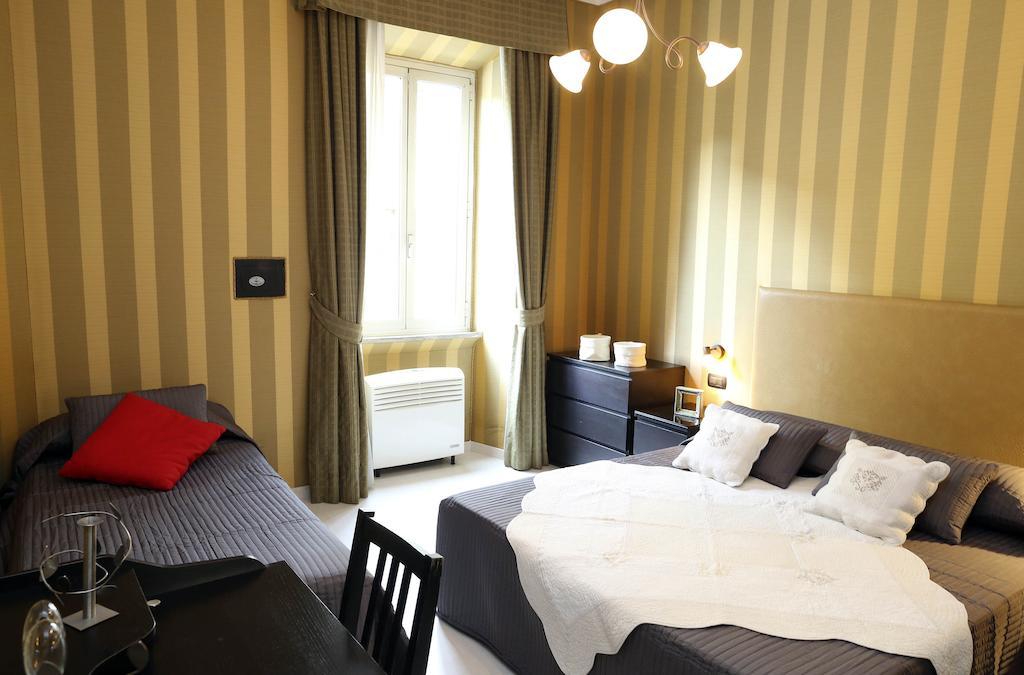 Caracciolo Guest House 로마 객실 사진